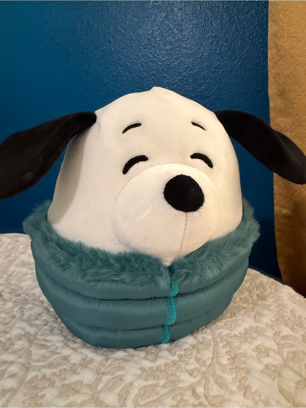 Squishmallows White Dog Head Plush with Teal Collar